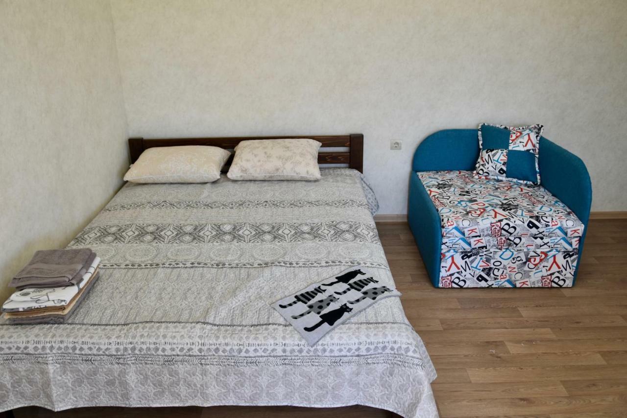Hotel Три Кошки Tschornomorske Exterior foto